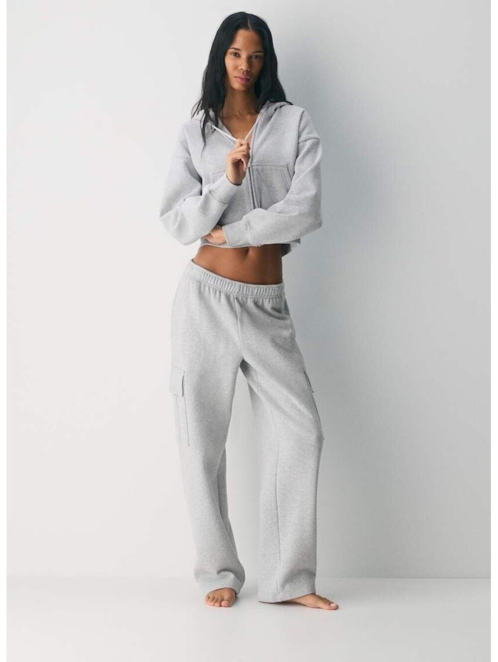Aritzia Cozy Sweatfleece Mega Cargo Sweatpant Heather Grey Size M